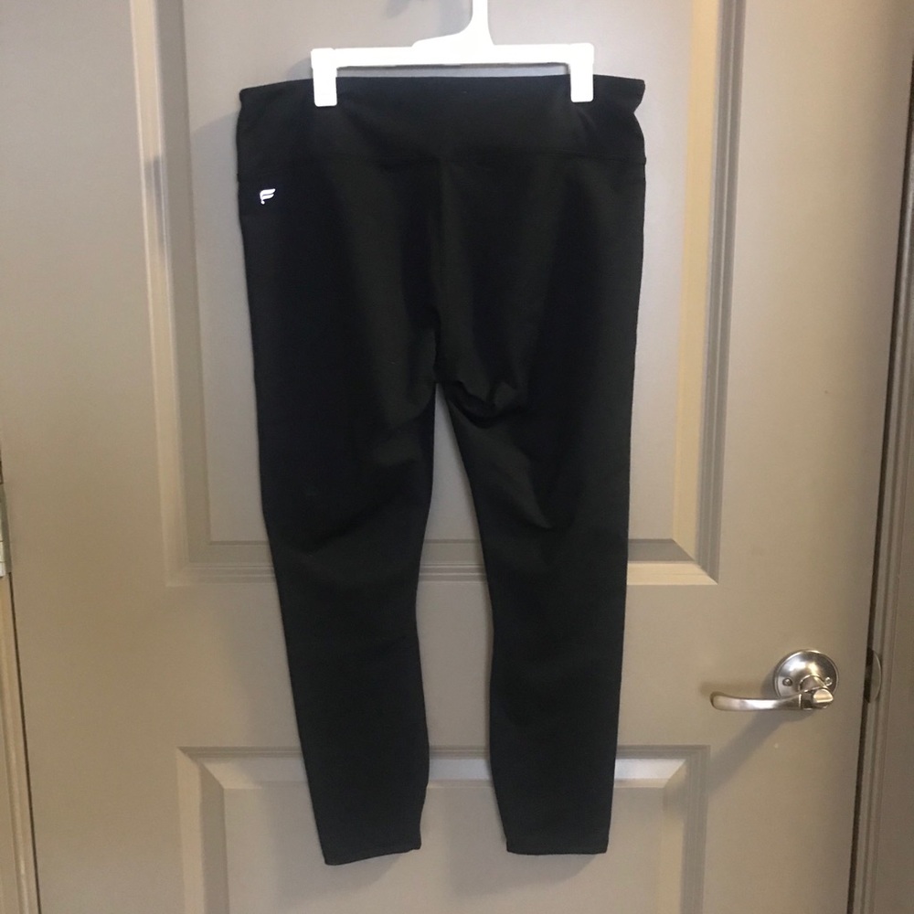 Fabletic Black Capri Leggings, Size M